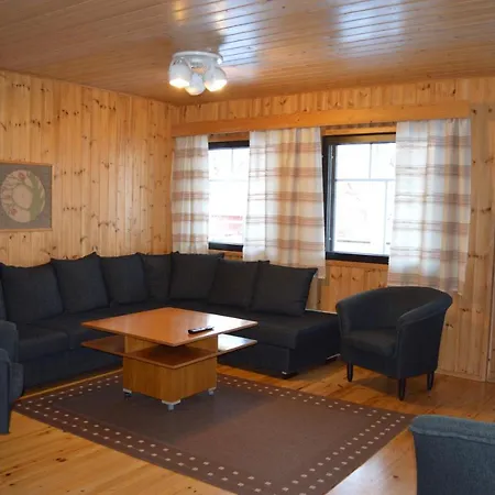 Rinnepelto Nyaraló *